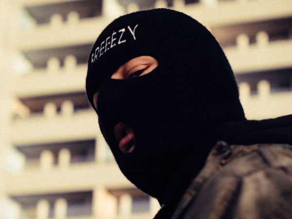 16:00 BIG BREEEZY's MUMBLE MAFIA